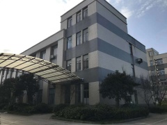港閘區廠房出租，靠近南通理工學院，一棟3層，有電梯，單層面積