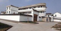志新村村委對面，辦公用房出租，適合養老院，培訓學校等
